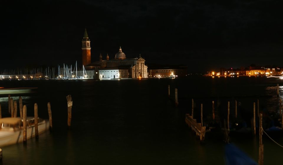 Venezia by night